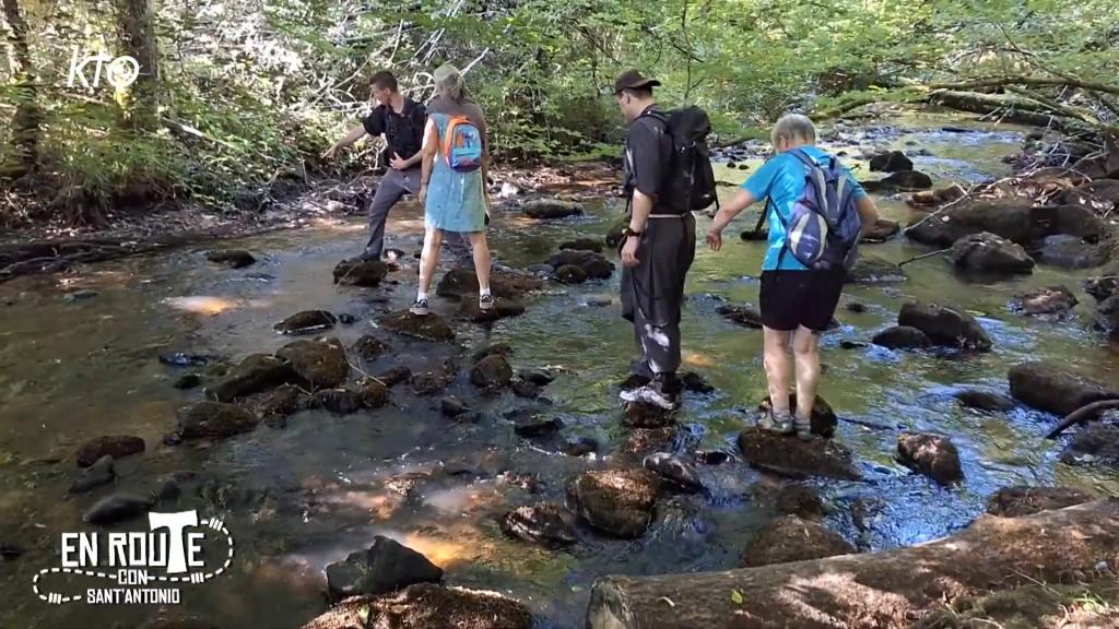 Fraternité, chaleur et prière : 27 km vers Bourganeuf - 05/07 | #CheminSaintAntoine