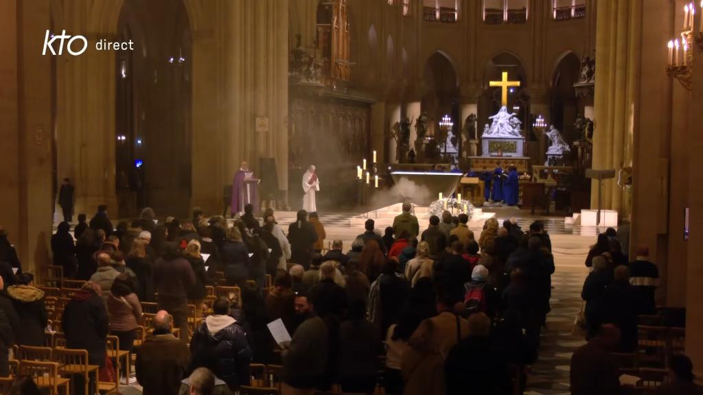 Vêpres du 4 décembre 2025 à Notre-Dame de Paris