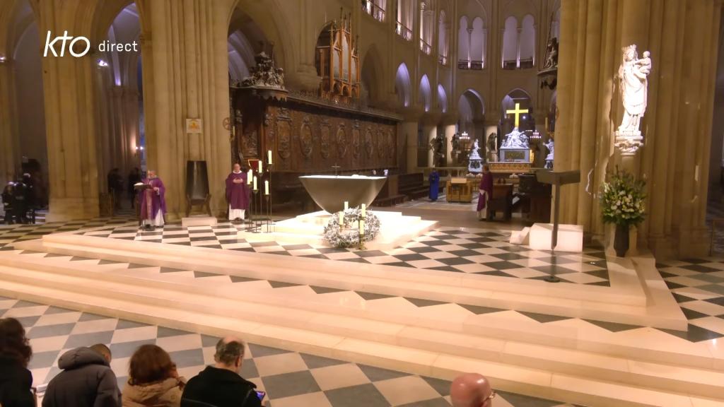 Messe du 4 décembre 2025 à Notre-Dame de Paris